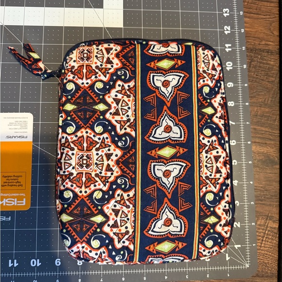 Patterned Tablet Cover - Multicolor - Picture 9 of 9